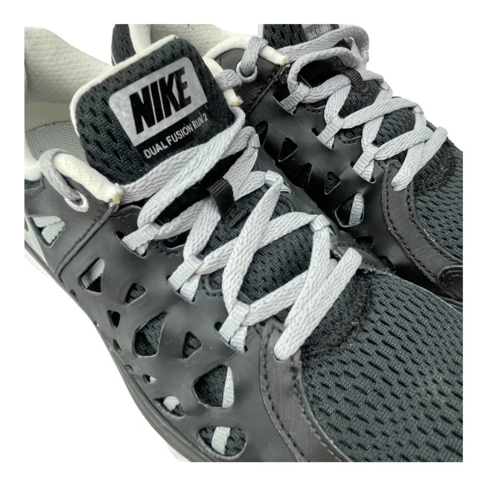 ✨Host pick✨ Nike Dual Run 2 Running Shoe Size 7 Black White Great Used Condition - Picture 11 of 13